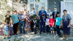 Вновь отправился в районы: президент Игорь Додон возобновил визиты в территории