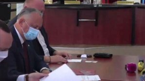 "Чай попьем после победы": Игорь Додон объявил о выдвижении на второй срок