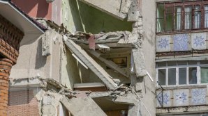 В Атаках приступили к сносу авариного жилого дома (ФОТО, ВИДЕО)