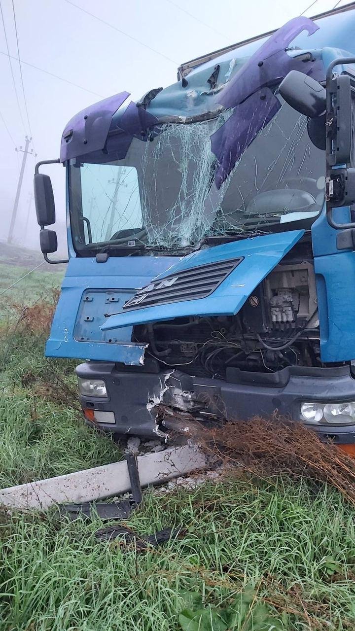 В Хынчештах водитель грузовика оставил без света более двух тысяч жителей города (ФОТО)