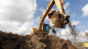 На Пруте экскаватор под управлением 61-летнего жителя Рышканского района сорвался в реку