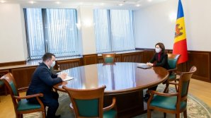 Президент Майя Санду встретилась с главами СИБ и Нацбанка