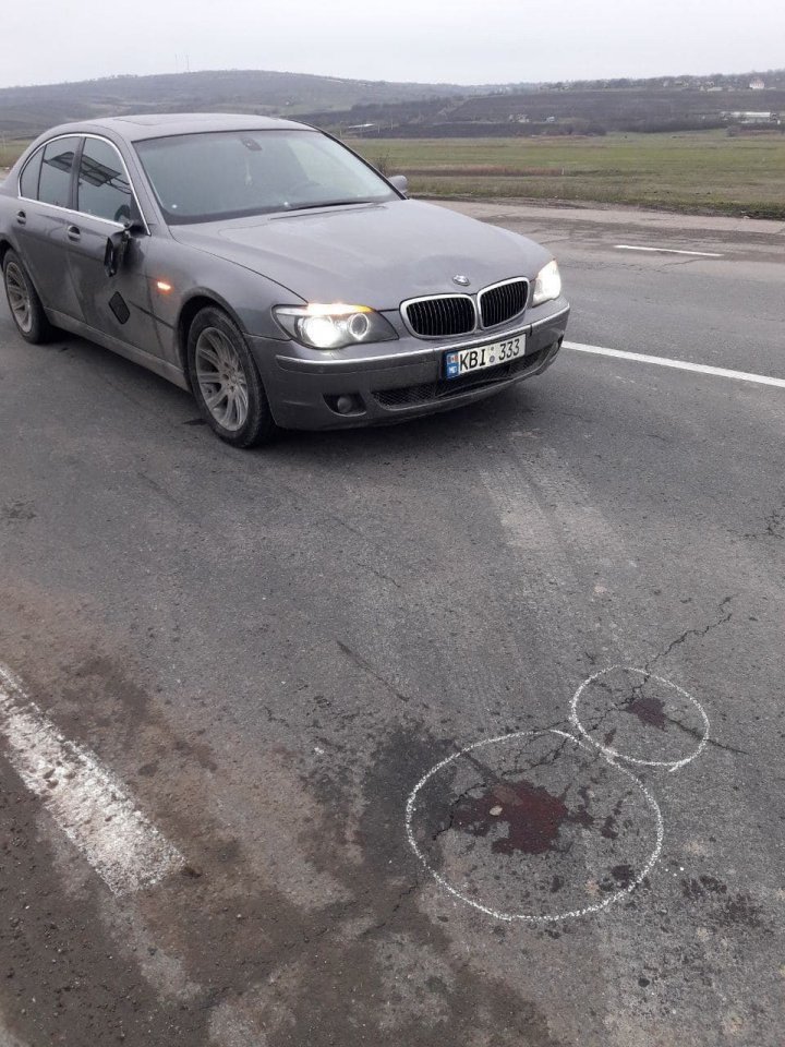 В Рэденах легковушка сбила парня, перебегавшего дорогу: пострадавший впал в кому (ФОТО)