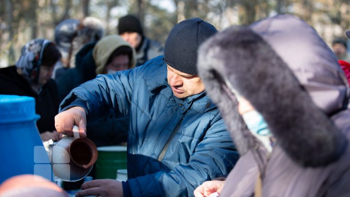 Крещенские традиции в селе Ратуш (ФОТОРЕПОРТАЖ)