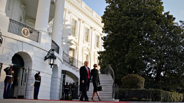 Дональд Трамп покинул Белый дом за несколько часов до инаугурации Джо Байдена и оставил ему записку