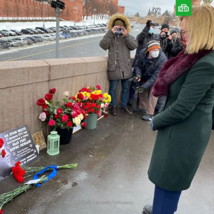 В России и во многих городах мира проходят акции памяти Бориса Немцова (ФОТО, ВИДЕО)