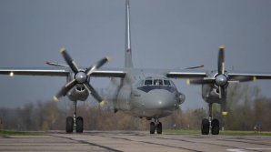 В Казахстане рухнул военный самолет: четыре человека погибли 