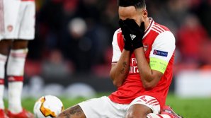 Греческий "Олимпиакос" проиграл на своем поле лондонскому "Арсеналу" 