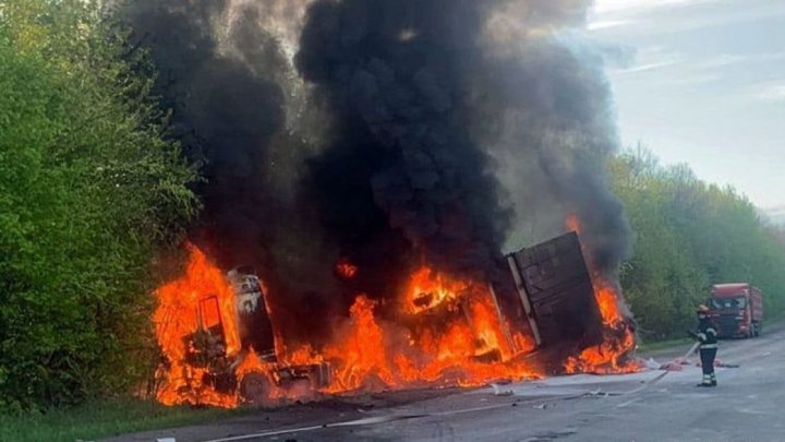 Крупное ДТП с пожаром в Хмельницкой области: погибли четыре человека