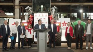 Коммунисты и социалисты объявили о создании постоянного политического блока