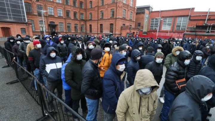 В российском МВД пообещали начать выдворять иностранцев-нелегалов после 30 сентября