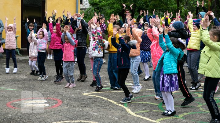 В Кишиневе распахнул двери лагерь юных натуралистов (ФОТОРЕПОРТАЖ)