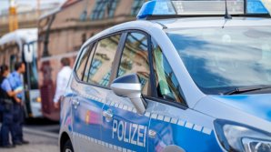 В Берлине протест против ковид-ограничений перерос в столкновения с полицией