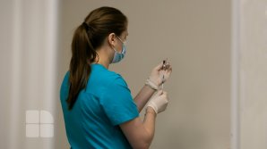 В парламенте выросло число вакцинированных депутатов