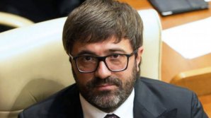 Экс-депутату Владимиру Андронаки собираются предъявить обвинения по делу о краже миллиарда