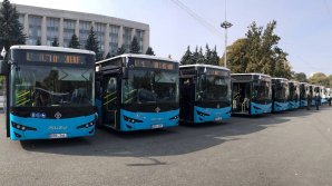 Мэрия столицы в ближайшие месяцы планирует пополнить автобусный и троллейбусный парки