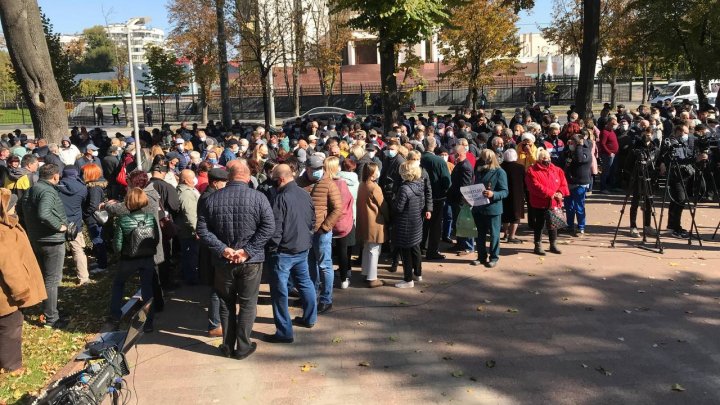 В центре Кишинёва прошёл протест в поддержку Александра Стояногло 