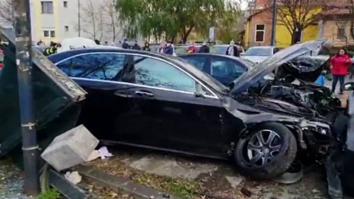 В Тимишоаре водитель потерял управление над машиной из-за эпилептического припадка