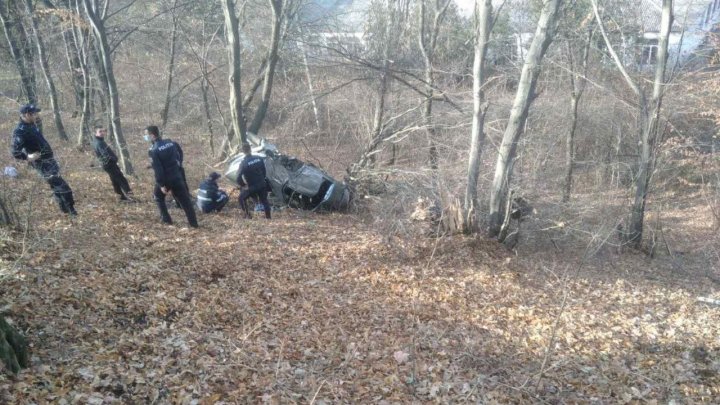 Водитель чудом выжил в тяжёлой аварии в Сорокском районе (ФОТО)