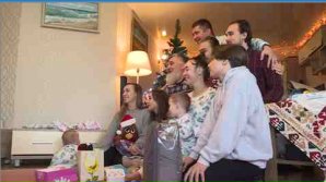 Традиция отмечать Рождество: в семье Почтаренко все собираются за столом и дарят друг другу подарки