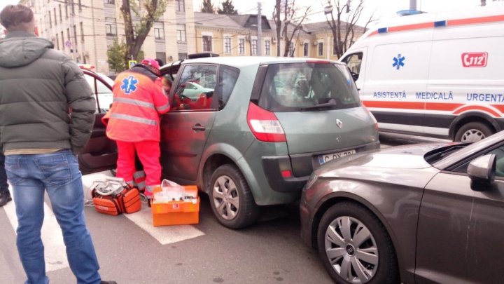 В Кишинёве у мужчины за рулём произошёл сердечный приступ