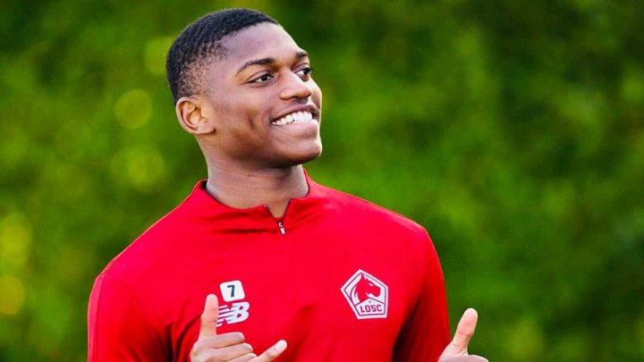 Футболист "Милана" Рафаэль Леау обязан выплатить 16,5 миллионов евро лиссабонскому "Спортингу"