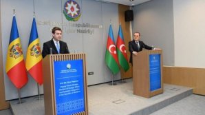  Нику Попеску встретился с Джейхуном Байрамовым в Баку. Какие темы затронули чиновники