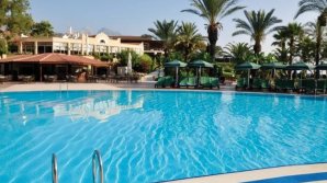 Последний отдых: Житель Молдовы утонул в бассейне при отеле в Анталье