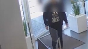 Житель столицы задержан за кражу мобильного телефона из аптеки