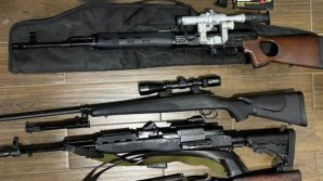 Обыски по более чем 20 адресам: обнаружен целый арсенал оружия и боеприпасов