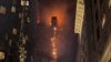 В Гонконге загорелся 42-этажный небоскреб в туристическом районе города